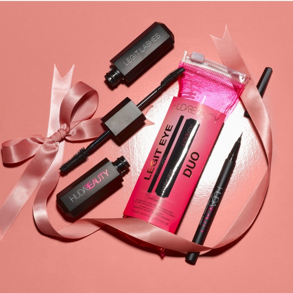 NEW! HUDA BEAUTY Limited Edition LEGIT LASHES MASCARA & QUICK'N EASY EYE…